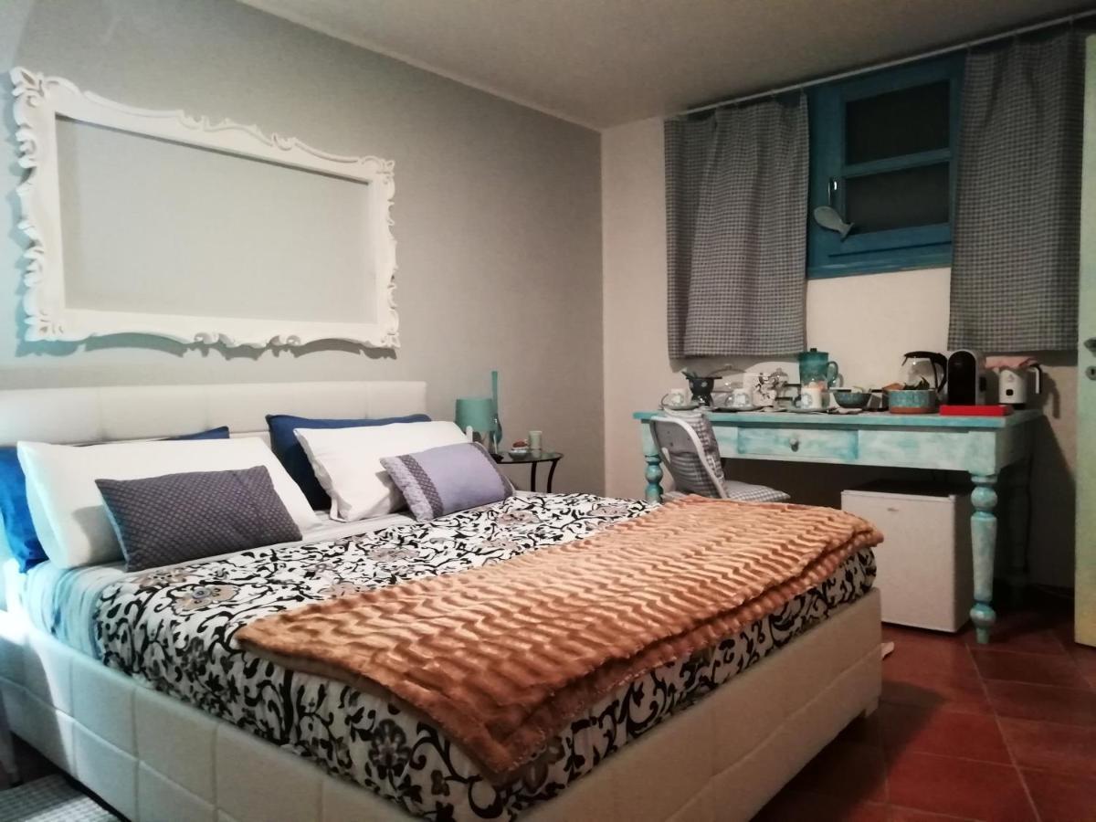 Bed and Breakfast La Forma Dell'Acqua Su Forti Exterior foto