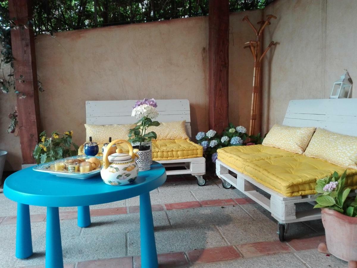 Bed and Breakfast La Forma Dell'Acqua Su Forti Exterior foto