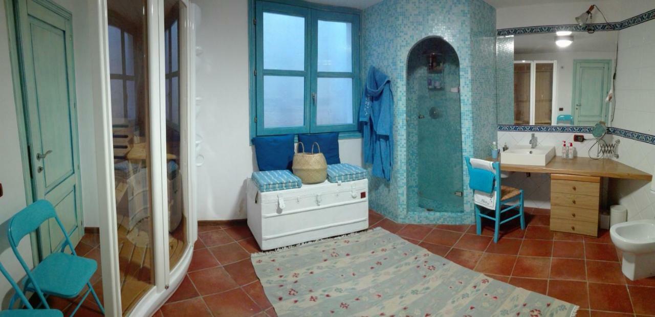 Bed and Breakfast La Forma Dell'Acqua Su Forti Exterior foto